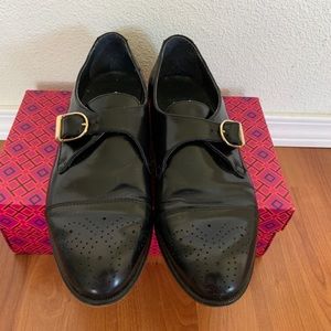 Pre-love Volterra men’s black dress shoes